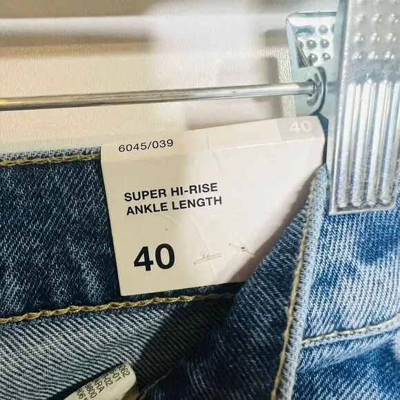 Zara Carrot Super High Rise Ankle Length Jeans NWT Sz 8 - Picture 3 of 11